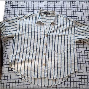 Velvet Heart Striped Blue and White Shirt Size Small